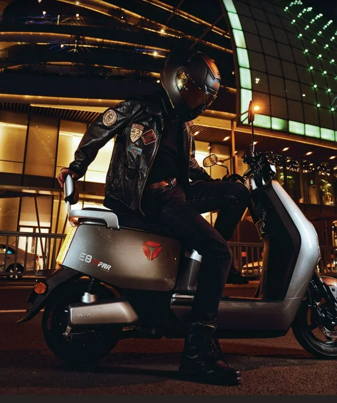 YADEA E8S Električni skuter 72V 38Ah, Beli
