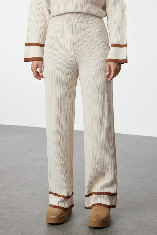 Trendyol Modest Ženski komplet Tctaw25Us00015, Bež