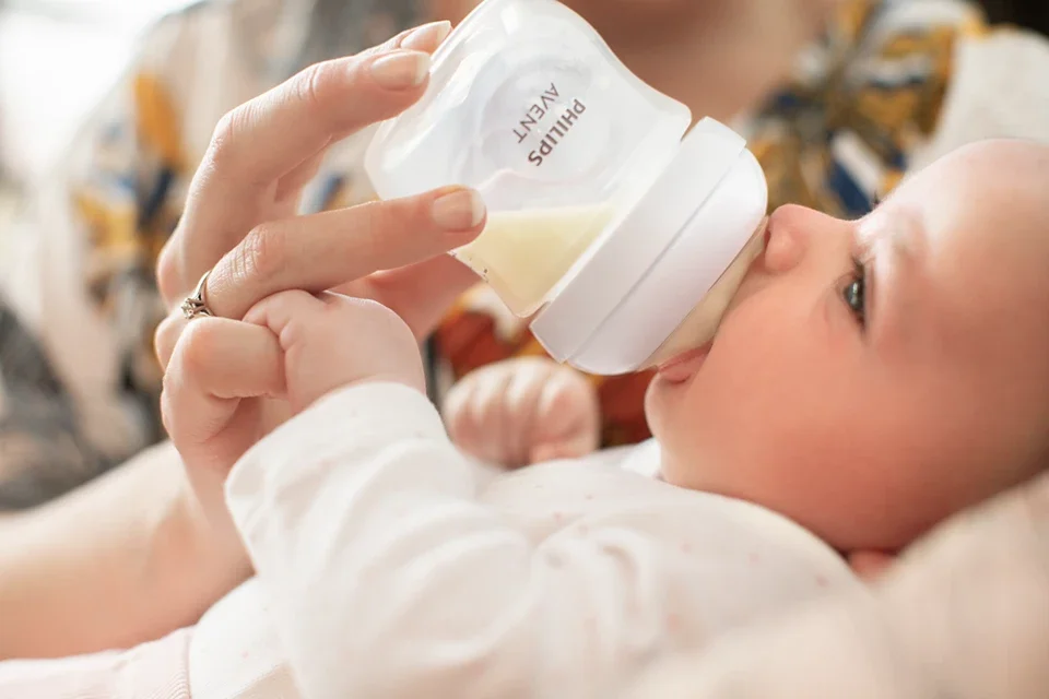 Philips Avent Set za novorođenče Natural Response Starter 0666, Providni